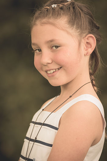 Foto Mädchen lächelnd